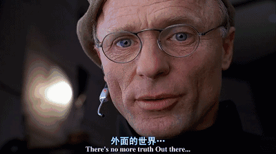 楚门不为所动,毅然走向远方的自由之路