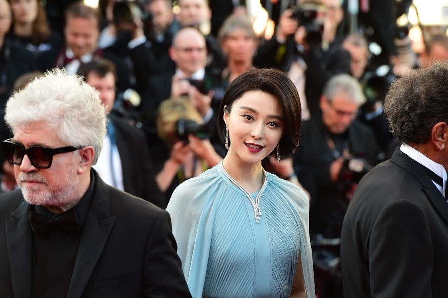 戛纳红毯照来了：美女很多，妖怪也不少（组图） - 3