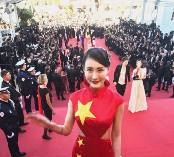 戛纳红毯照来了：美女很多，妖怪也不少（组图） - 9