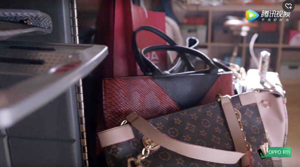 月薪一万的樊胜美,背十万的包,怎么离幸福更远了?