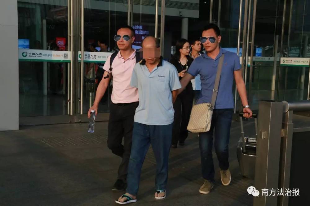 嫌犯逃跑后把40万埋地里 称给儿娶老婆（组图） - 4