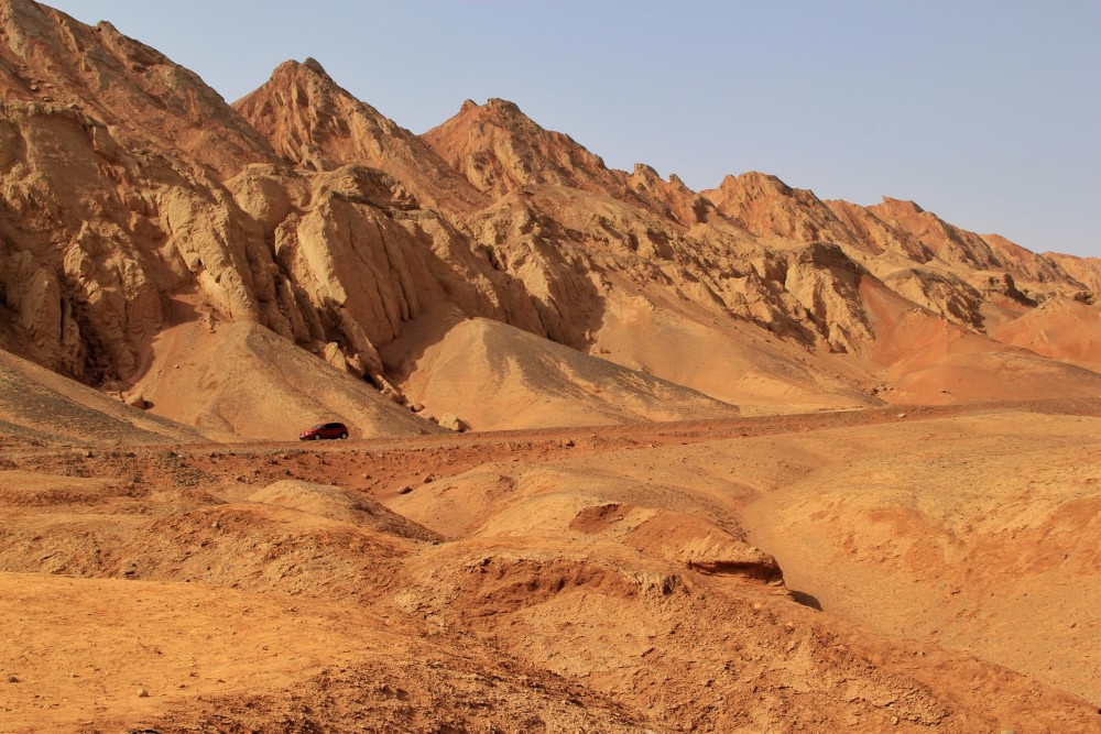 我国最热的地方 寸草不生,基岩裸露,你敢去挑战吗?