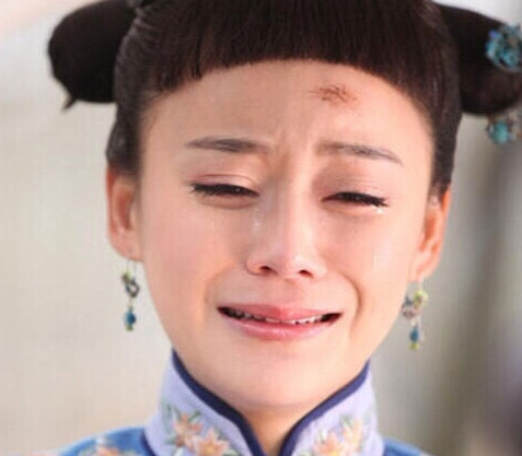 郑爽锅盖刘海遭吐槽 网友:袁姗姗同款