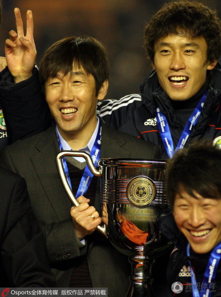 高洪波执教国足回顾:战平日德大胜韩国