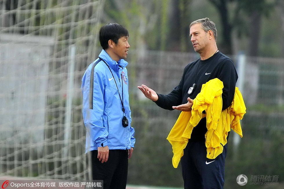 高洪波执教国足回顾:战平日德大胜韩国
