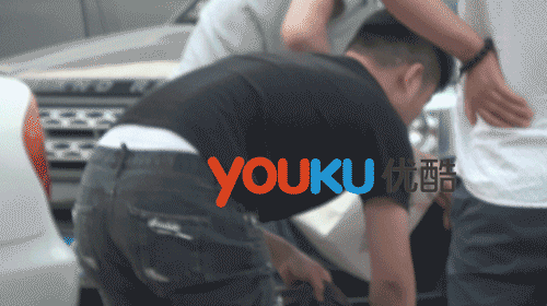 张杰谢娜恩爱如初，夜会何炅甜蜜同玩&quot;密室逃脱&quot;