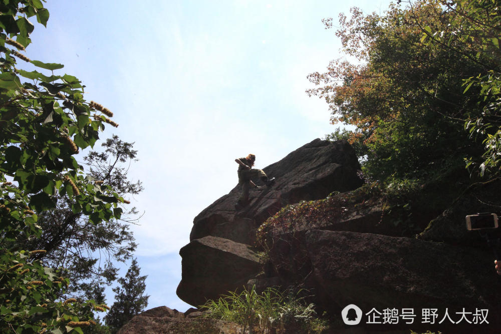 为了能把最好的风景带给屏幕前的你，野人大叔这次彻底拼了！