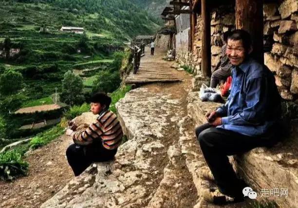 最傲娇悬空村，正在消失的天上人家！再不去就晚了！