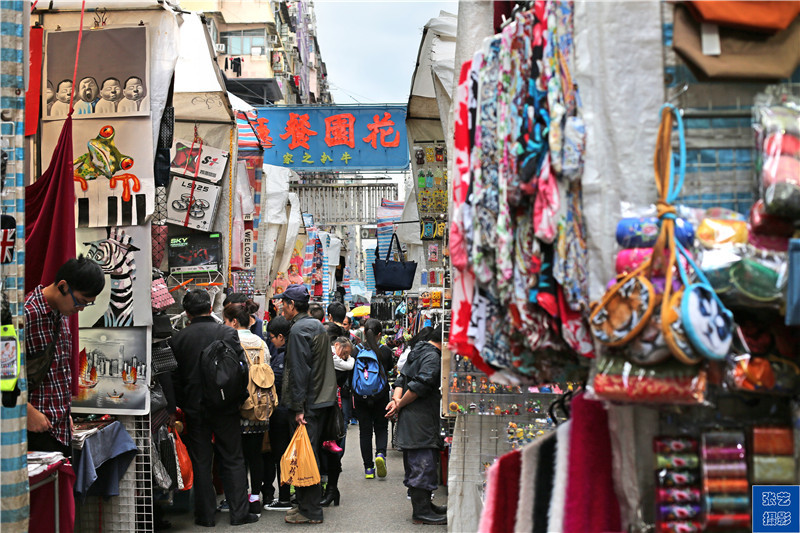 香港女人街 最平民化消费，很多商品都是国内进货