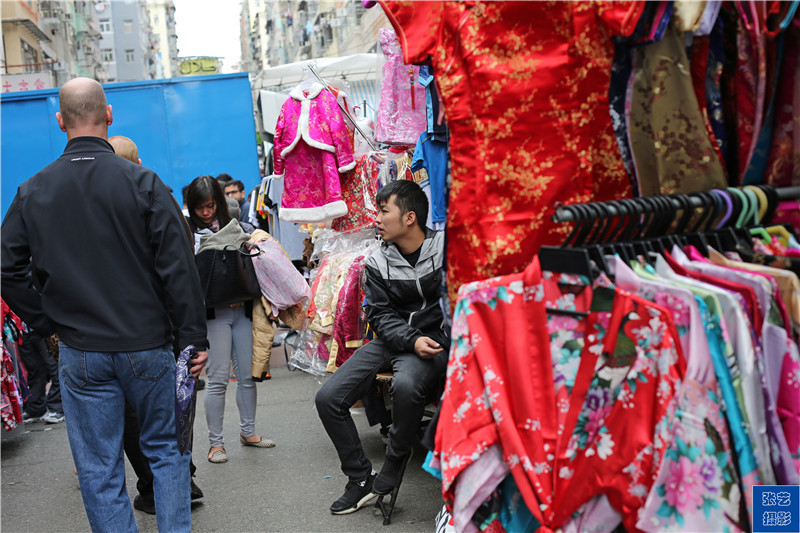 香港女人街 最平民化消费，很多商品都是国内进货