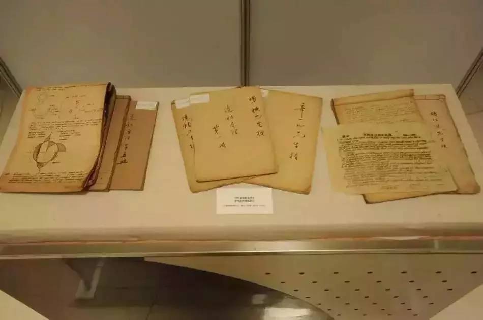刚刚 上海交大最强学霸笔记展把我惊呆了！