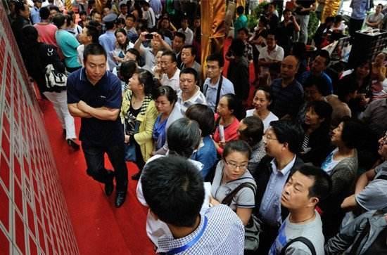 三四线城市正上演最后的疯狂 炒房者将死很惨
