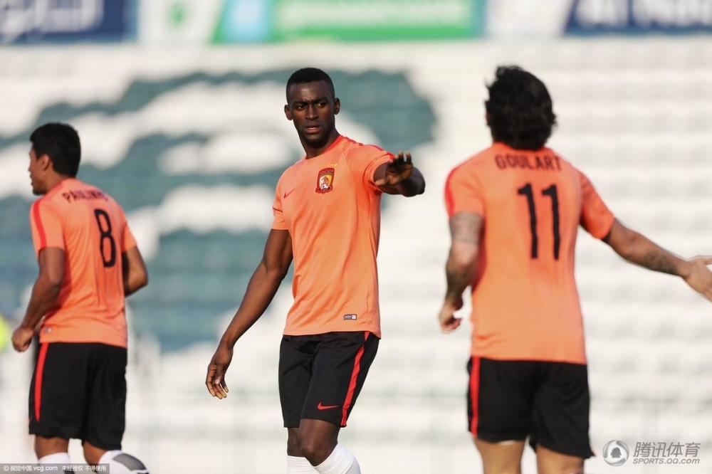 恒大4-1胜沙特劲旅 马丁破门阿兰戴帽