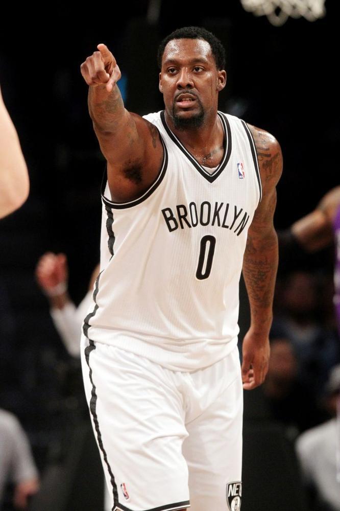 他遭枪击卷性侵案 入籍菲律宾称霸CBA_腾讯N