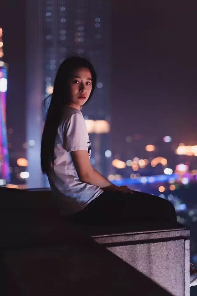 ����У��ѧ��ͨ��8����У�տ� ��������Ů-����-��ͷ��Ѷ