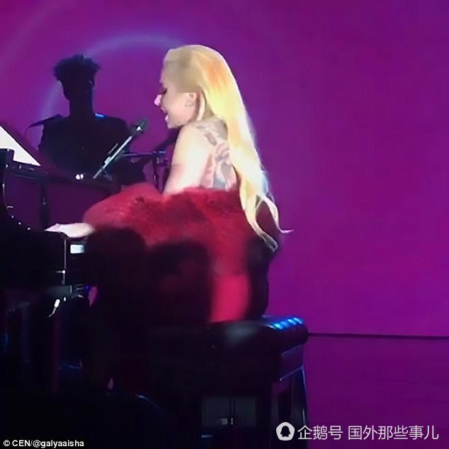 俄罗斯最富继承人在美国结婚 婚礼奢华鲜花就花数百万（组图） - 3
