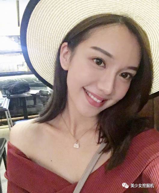 李沁自拍能变成唐嫣…这么好看的美少女自拍起