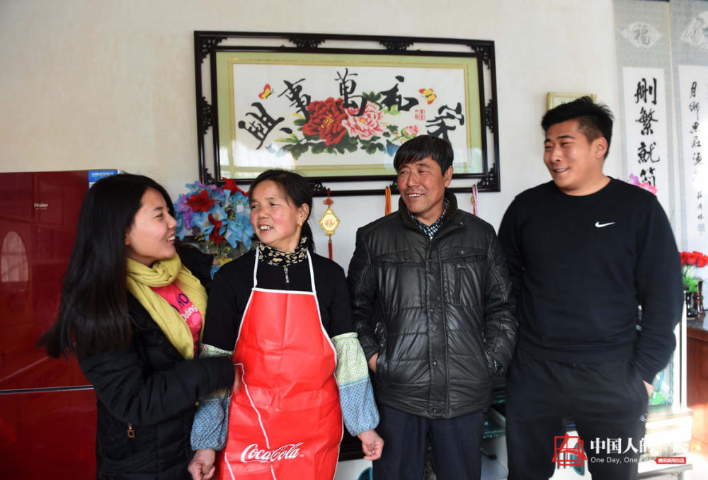 【中国人的一天】跨城拼车 一起回家_腾讯新闻