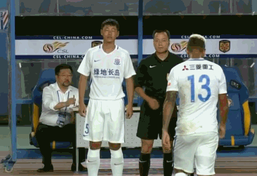 中超-苏宁2-2申花遭7轮不胜 吴曦闪击莫雷诺绝平