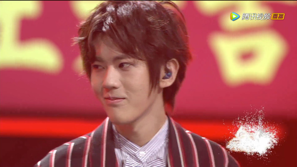 明日之子最残酷一战 薛之谦选人近崩溃_移动腾