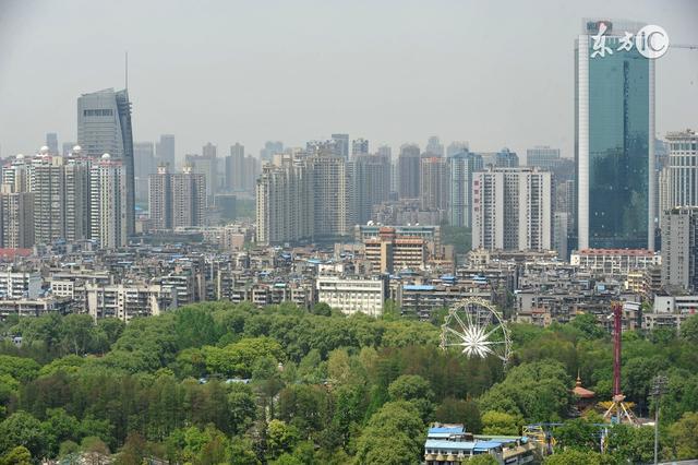 逃离高房价的北上广 300万南京杭州武汉选哪个