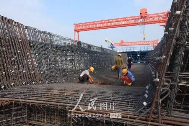 鲁南高铁临沂段的这一幕震撼人心!京沪二线也