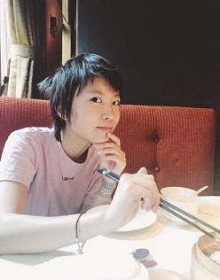 小学生女孩粉嫩bb 小学女生生殖器发育照