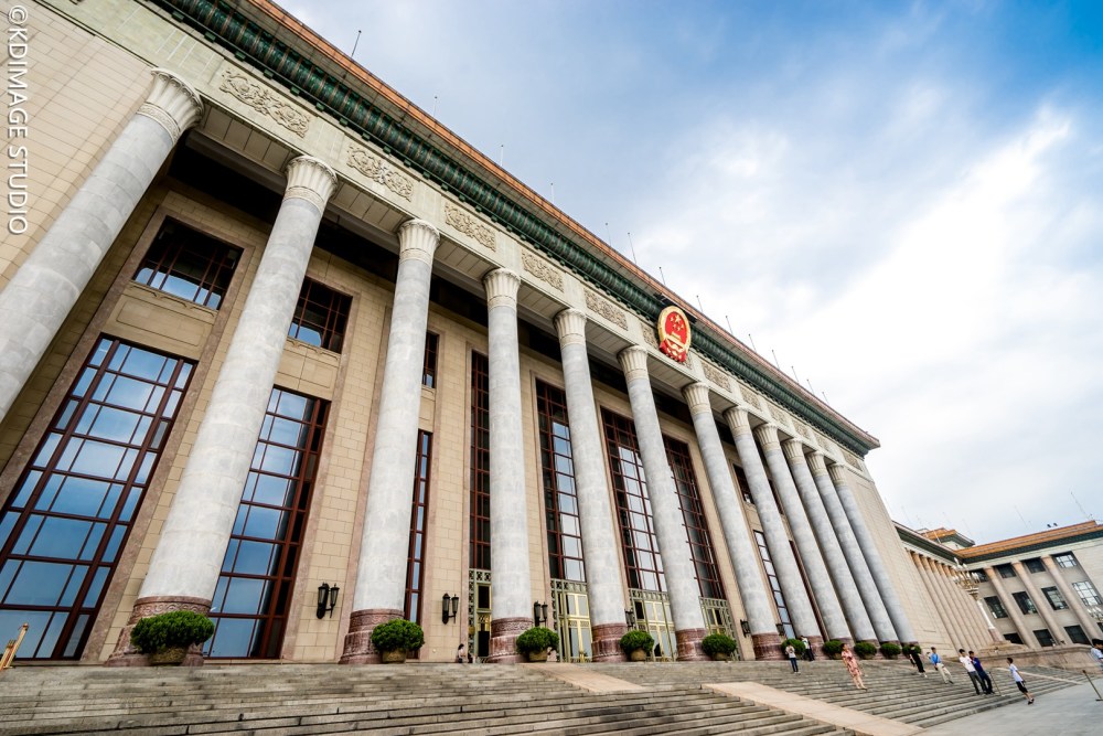 天安门附近的大剧院和人民大会堂,也是一道绝美的风景线,如果不去北京