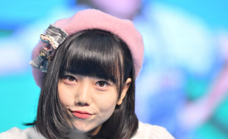 日本一亿光年美少女长久玲奈热力 这小龅牙看