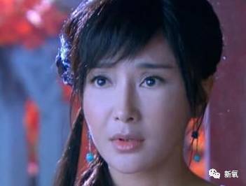 赵丽颖这次暴瘦,居然连脸型都变了…