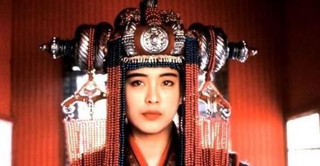 《三生三世》刘亦菲与杨洋结婚造型奇异,网友