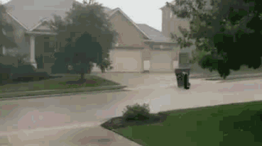 未来几天大暴雨 10级大风双重buff偏北风8~9级,阵风10级雨量可达暴雨