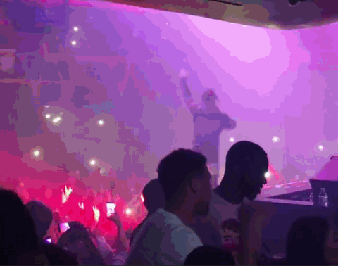 汤神格林现身赌城夜店 克雷搭讪美女魔性起舞