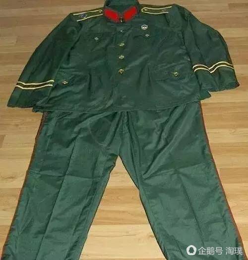 上海小宁,小时候的你穿过的爆款你还记得伐?