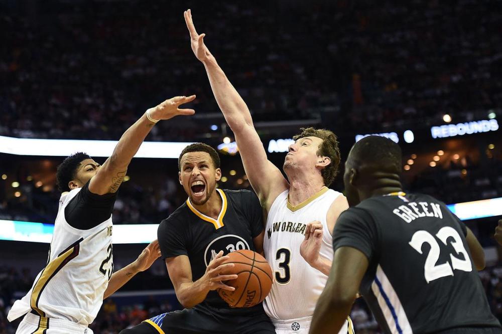 特辑-盘点库里对联盟各队最高分 54分征服麦迪