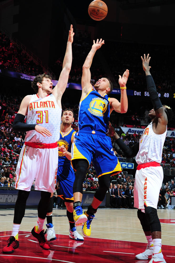 特辑-盘点库里对联盟各队最高分 54分征服麦迪