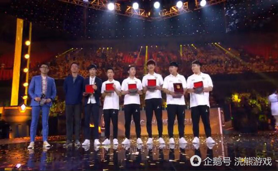 QG击败eStar摘得王者冠军杯!JC获个人赛冠军