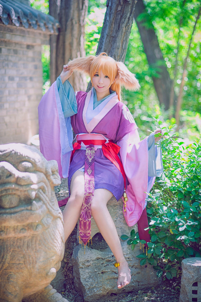 狐妖小红娘涂山苏苏cosplay:实力还原,这光脚丫的就很