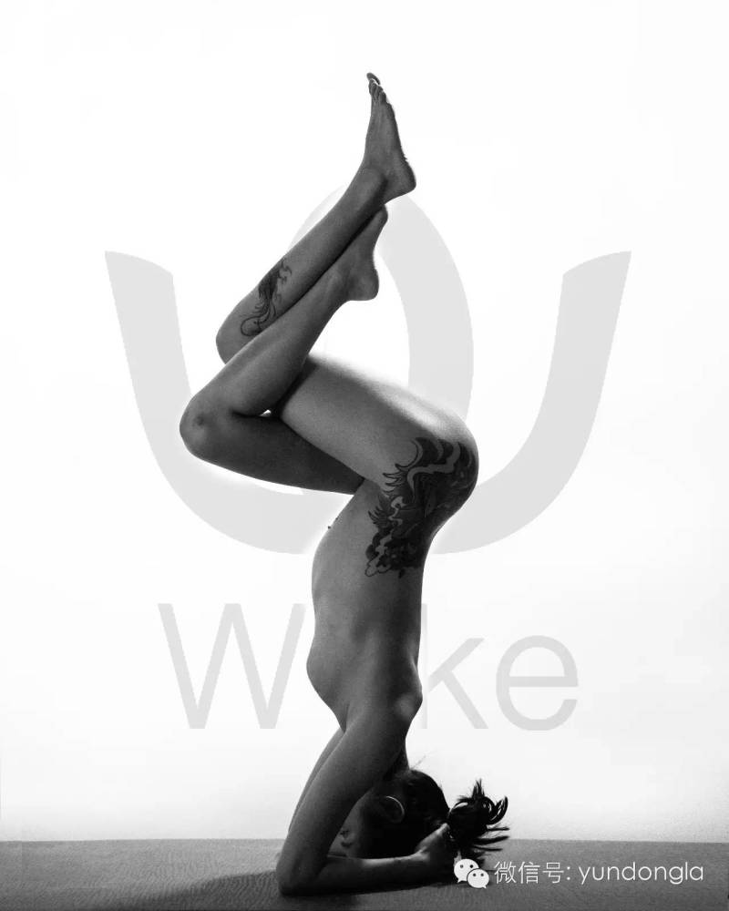 中国裸体瑜伽第一人，她一亮相就惊艳了14亿中国人