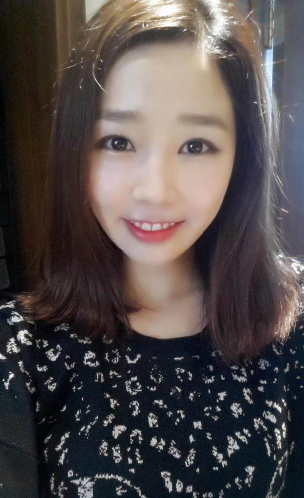 雪糕校花图片