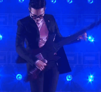 bigbang演唱会动图都撩成这样 现场岂不上天了?