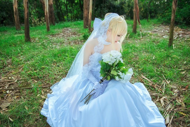 saber 花嫁 cos:流年未亡,夏日已尽