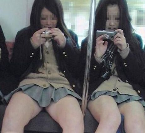 企鹅娘吐槽：和国内差远了！日本最美高中生就长这样？