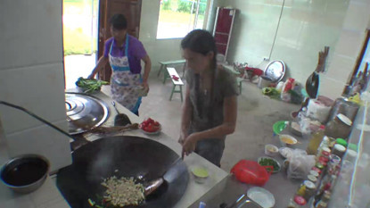 张柏芝居然这么会做饭，比中餐厅赵薇厉害多了