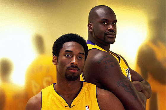 看了科比00年总决赛的数据才发现,奥尼尔当年