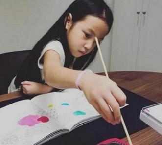 赵薇女儿被吐槽打扮太土不如李湘女儿，赵薇六个字霸气回应(组图) - 9