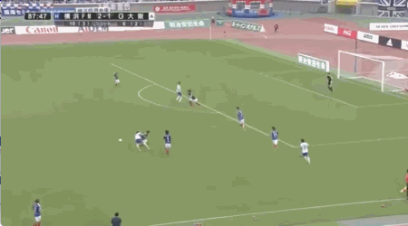 ����̽���˼ҵ�U23������һ��Բ�˹���һ������