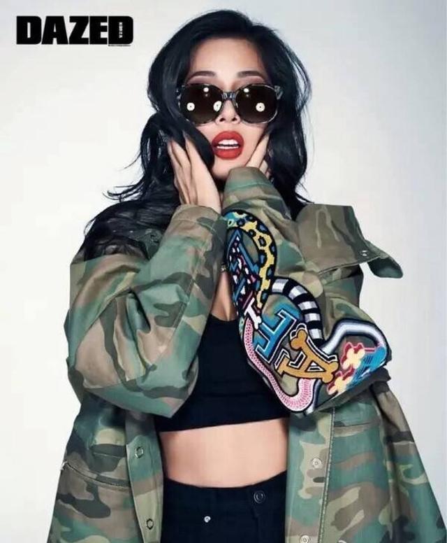 韩国女 rapper 界有名的 jessi 亦是如此