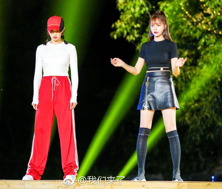 沈梦辰穿搭模仿杨幂、身材好,为何还是廉价网