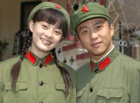 入戏太深!假戏真做的星座明星_学生时代星座